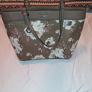 Guess purse